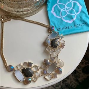 Kendra Scott Melissa Bib Necklace in Golden ice